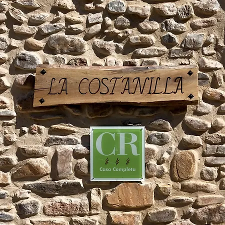 Country house La Costanilla Lituenigo